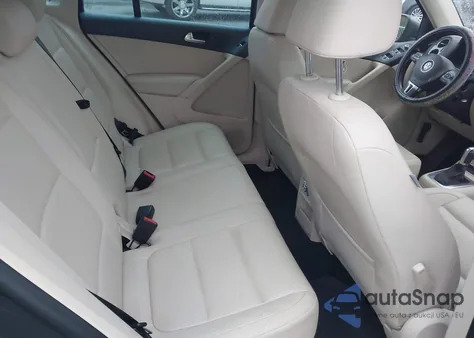 2013 Volkswagen Tiguan Se из США, поврежденный, VIN WVGBV3AX9DW623266